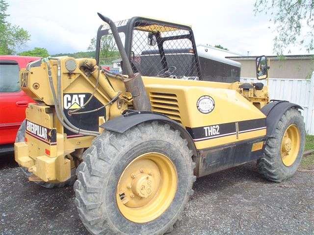 Freightelevator Caterpillar TH62