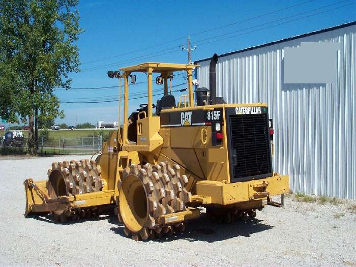 Compactadoras Suelos Y Rellenos Caterpillar 815F  de segunda mano Ref.: 1159629471130467 No. 4