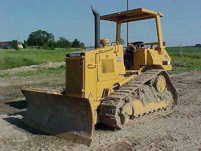 Dozers/tracks Caterpillar D4H