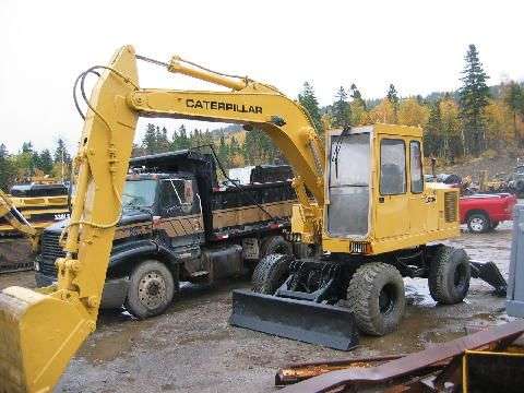 Wheeled Excavators Caterpillar 206