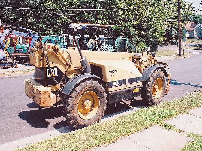 Telehandler Caterpillar TH63