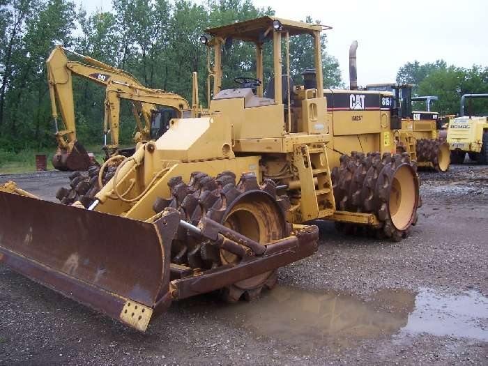 Compactadoras Suelos Y Rellenos Caterpillar 815F