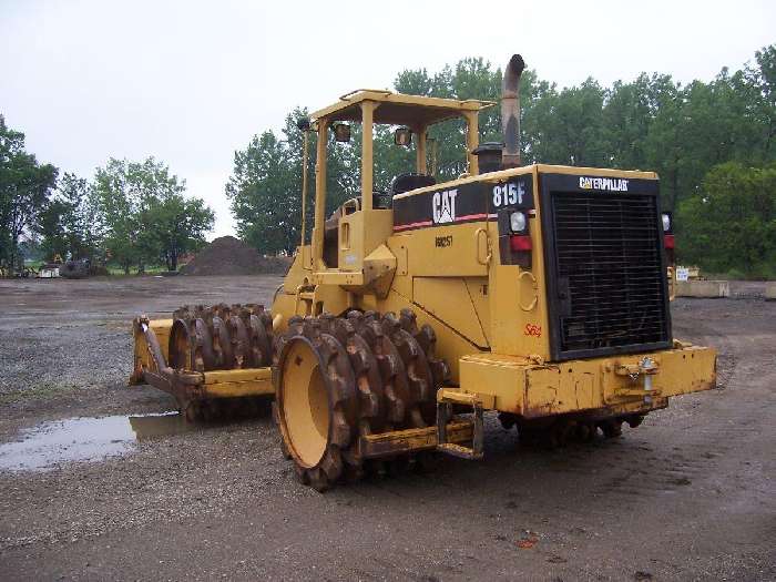 Compactadoras Suelos Y Rellenos Caterpillar 815F  usada Ref.: 1208805458092622 No. 4