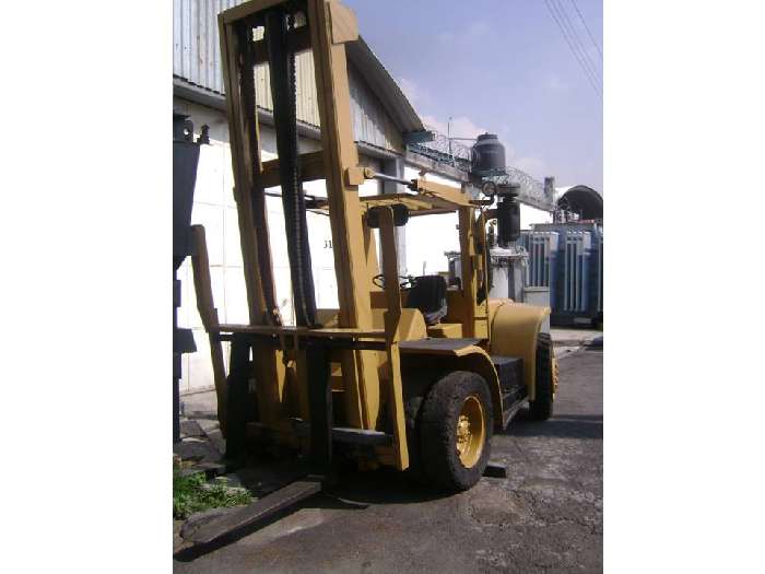 Montacargas Hyster H225E  en buenas condiciones Ref.: 1213222402304085 No. 3