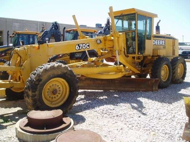 Motor Graders Deere 670C