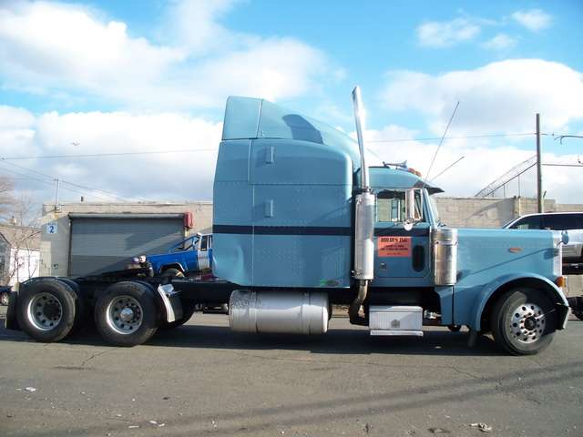 Tractocamion Peterbilt 379 CLASICO  usada en buen estado Ref.: 1229006041914520 No. 2