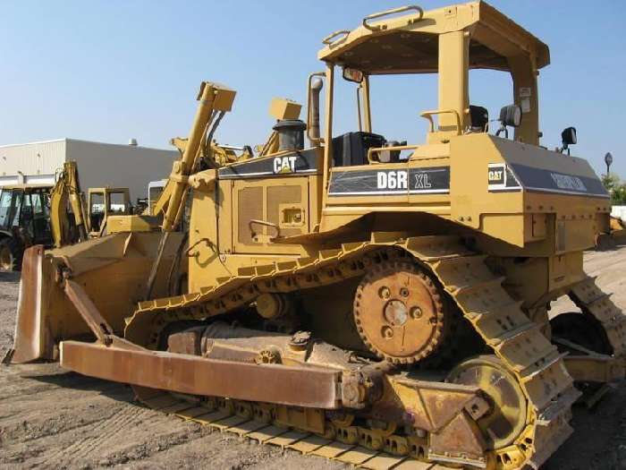 Tractores Sobre Orugas Caterpillar D6R  de segunda mano en venta Ref.: 1231615186429483 No. 2