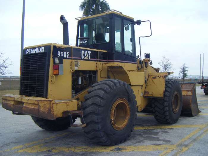 Cargadoras Sobre Ruedas Caterpillar 950F  seminueva en venta Ref.: 1235695165355542 No. 4