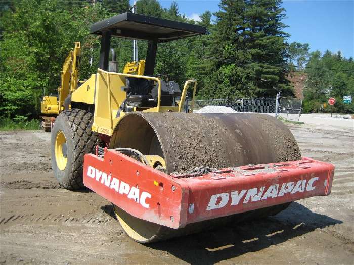 Compactadora Vibratoria Dynapac CA250D  seminueva en perfecto est Ref.: 1244218968184266 No. 2