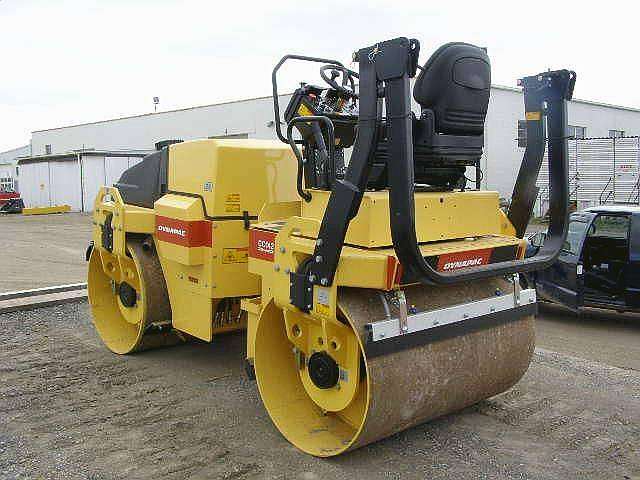 Compactadora Vibratoria Dynapac CC142C  en buenas condiciones Ref.: 1248203611904800 No. 2