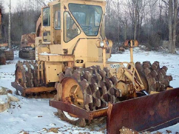 Compactadoras Suelos Y Rellenos Caterpillar 815  usada Ref.: 1252691033985379 No. 3