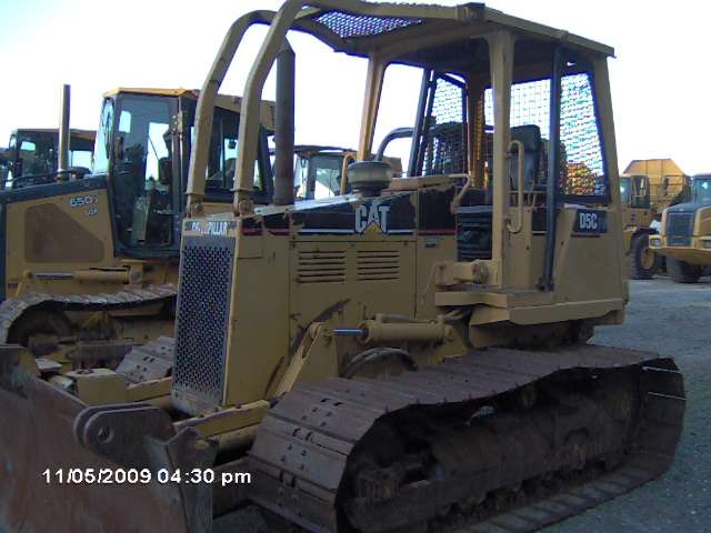 Tractores Sobre Orugas Caterpillar D5C  en venta Ref.: 1257529748230392 No. 2