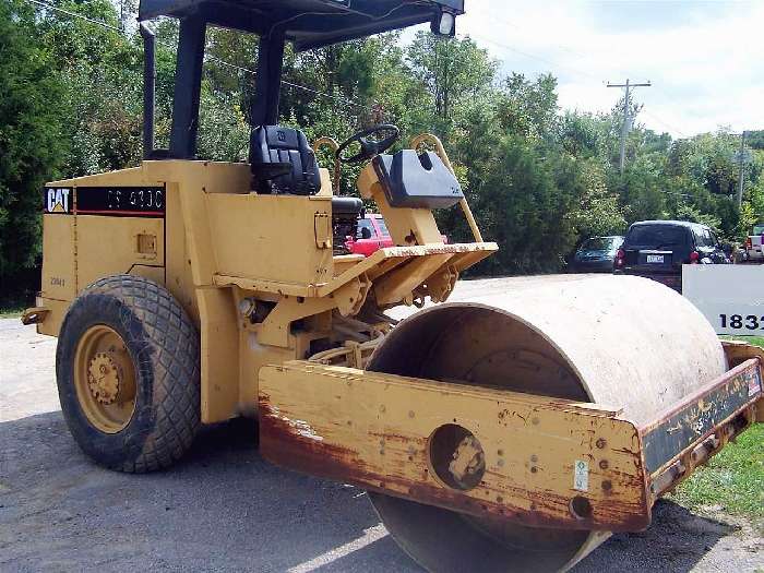 Compactadora Vibratoria Caterpillar CS-433C  seminueva en perfect Ref.: 1257875067224903 No. 3