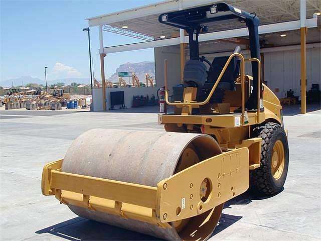 Soil Compactors Caterpillar CS-433E