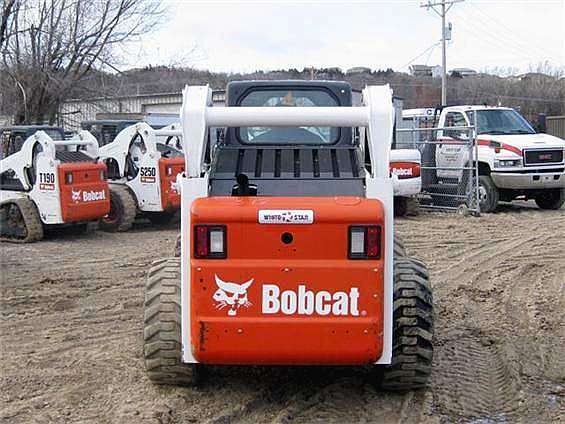 Minicargadores Bobcat S330  usada a buen precio Ref.: 1267652118847946 No. 2