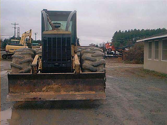 Forestales Maquinas Caterpillar 525  seminueva en venta Ref.: 1271791025515485 No. 2