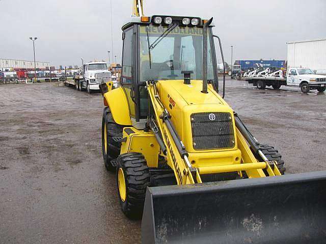 Retroexcavadoras New Holland B95  usada a la venta Ref.: 1272397670543644 No. 3