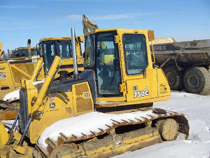 Dozers/tracks Deere 750C