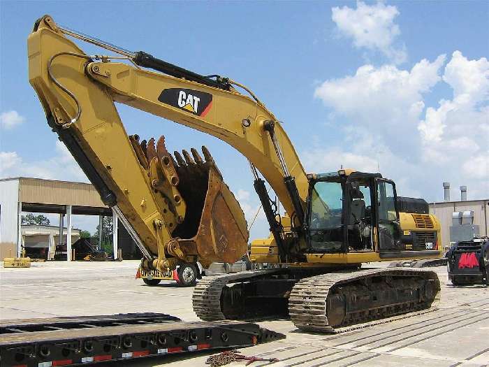 Hydraulic Excavator Caterpillar 330DL