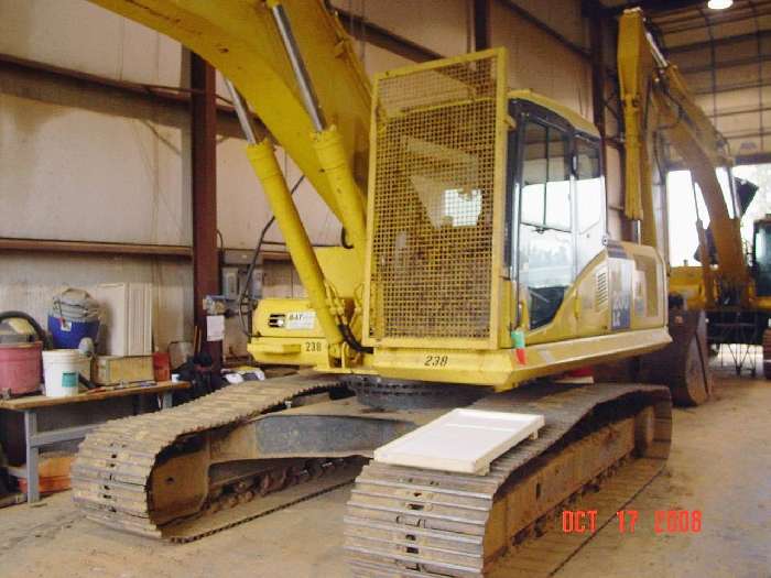 Hydraulic Excavator Komatsu PC200