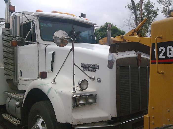 Camion Con Pipa Kenworth T 450 B  en venta Ref.: 1278524434976757 No. 4