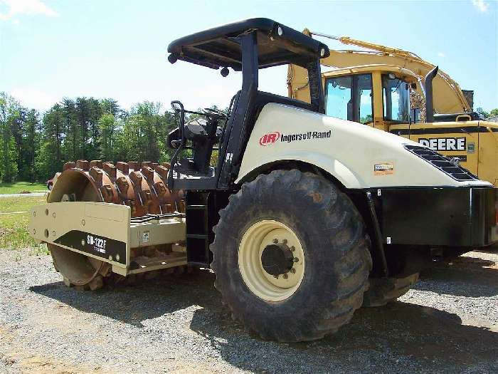 Vibratory Compactors Ingersoll-rand SD122D