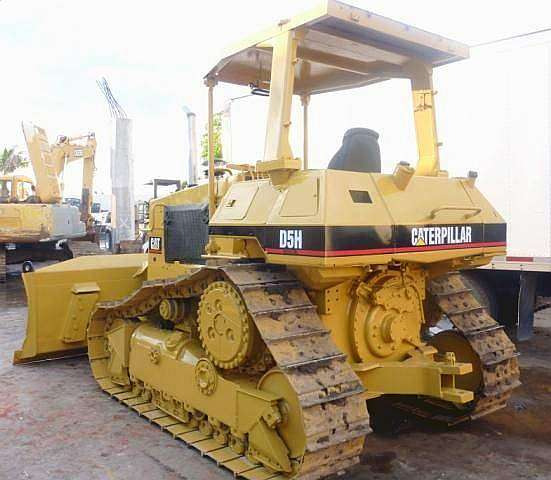 Tractores Sobre Orugas Caterpillar D5H  de segunda mano en venta Ref.: 1279814123184732 No. 2