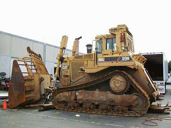 Dozers/tracks Caterpillar D9N