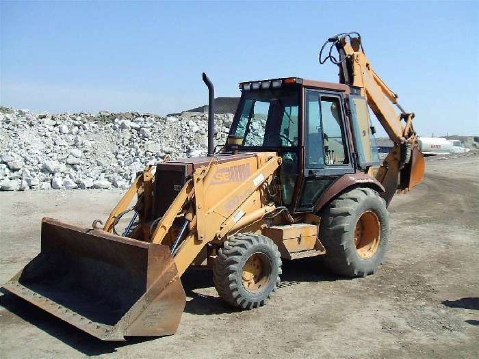 Backhoe Loaders Case 590