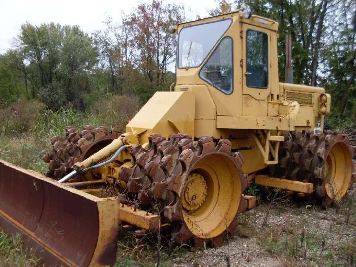 Soil Compactors Caterpillar 816B