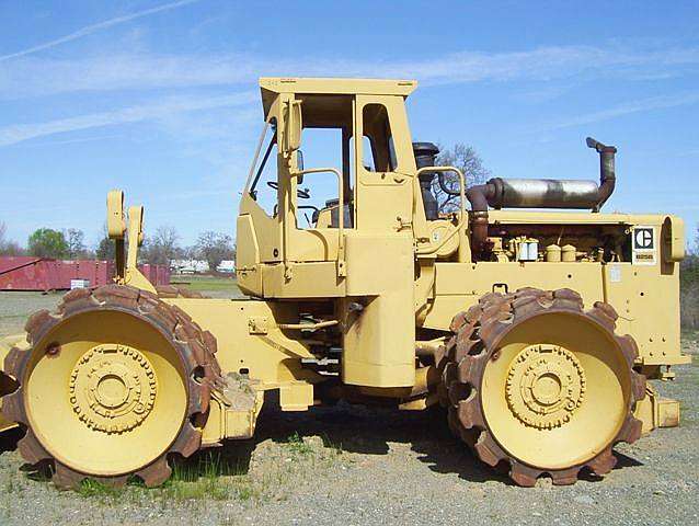 Compactadoras Suelos Y Rellenos Caterpillar 825B