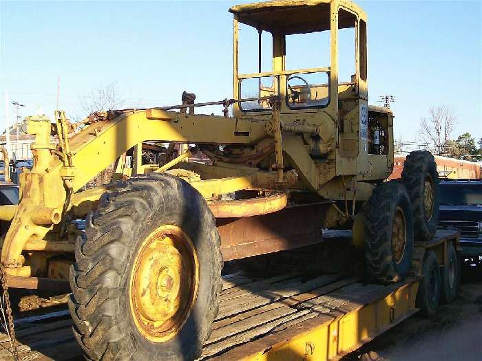 Motoconformadoras Caterpillar 120  de segunda mano en venta Ref.: 1282870166120489 No. 2