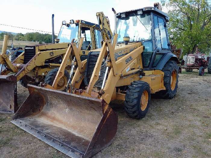 Backhoe Loaders Case 580L