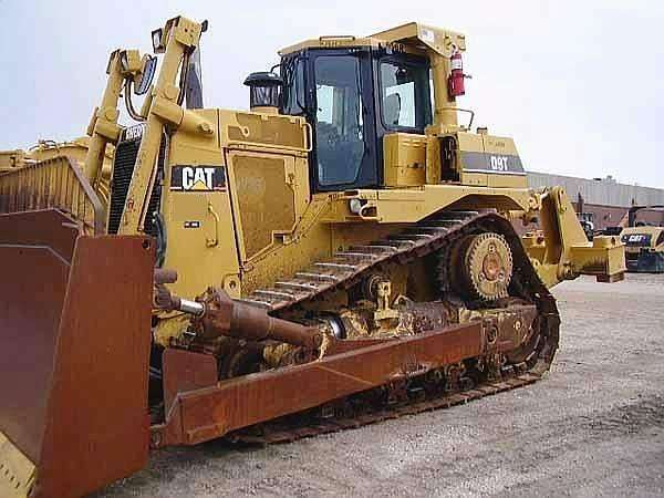 Dozers/tracks Caterpillar D9T