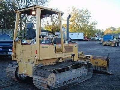 Tractores Sobre Orugas Caterpillar D4C  importada en buenas condi Ref.: 1287250554007214 No. 3