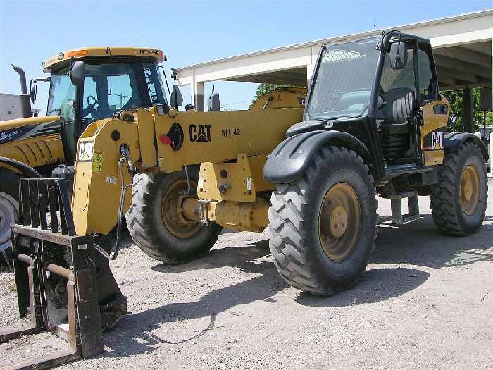 Montacargas Caterpillar TH460B  seminueva en venta Ref.: 1287542465955069 No. 2