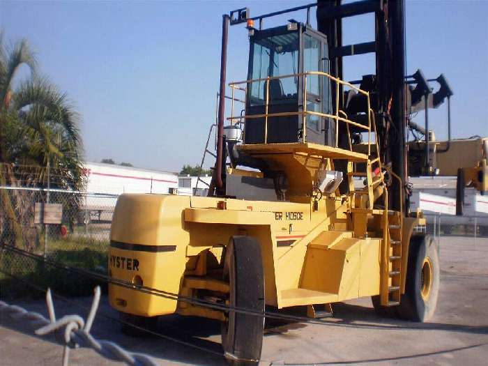 Porta Contenedores Hyster H1050E