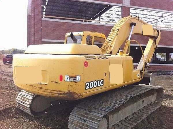 Excavadoras Hidraulicas Deere 200 LC  de segunda mano Ref.: 1290539454249065 No. 4