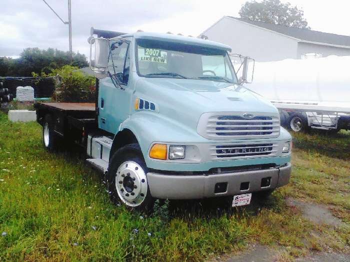 Tractocamion Freightliner BUSINESS CLASS M2106  importada de segu Ref.: 1292027325212783 No. 2