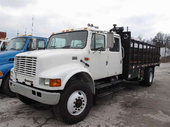 Tractocamion International 4900  de bajo costo Ref.: 1292034416098119 No. 2