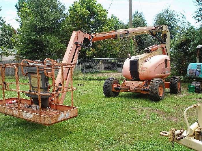 Lift Jlg 600AJ