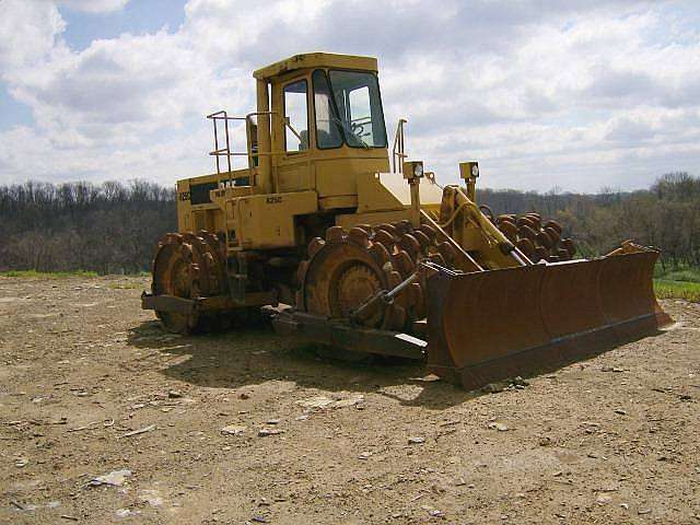 Compactadoras Suelos Y Rellenos Caterpillar 825C