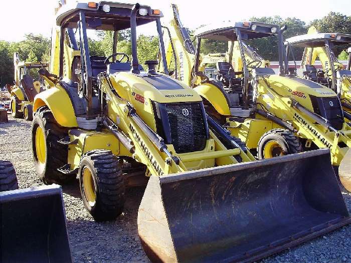 Retroexcavadoras New Holland B95  en buenas condiciones Ref.: 1294706000477794 No. 2