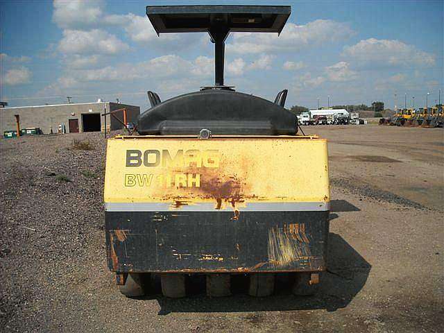 Compactadora Con Llantas Bomag BW11RH  de bajo costo Ref.: 1296786839215372 No. 4