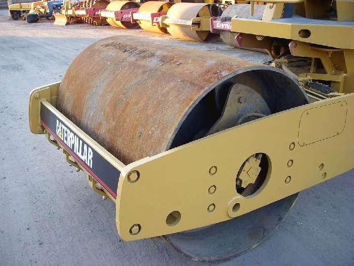 Compactadoras Suelos Y Rellenos Caterpillar CS-433E  usada en bue Ref.: 1298056763643314 No. 3