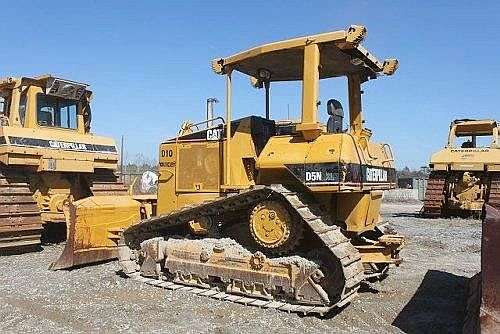 Tractores Sobre Orugas Caterpillar D5N  de segunda mano en venta Ref.: 1299812504182217 No. 2