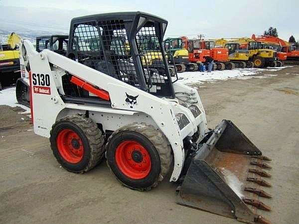 Minicargadores Bobcat S130  usada a buen precio Ref.: 1300235998905751 No. 4