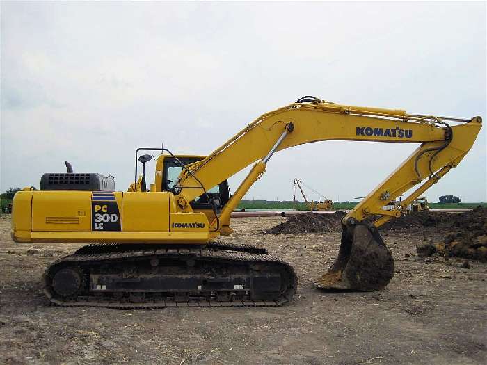 Excavadoras Hidraulicas Komatsu PC300 L  seminueva en perfecto es Ref.: 1303586496352823 No. 4