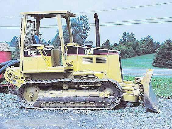 Dozers/tracks Caterpillar D5C