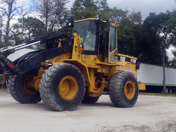 Cargadoras Sobre Ruedas Caterpillar IT38F  en venta Ref.: 1305312377579445 No. 2